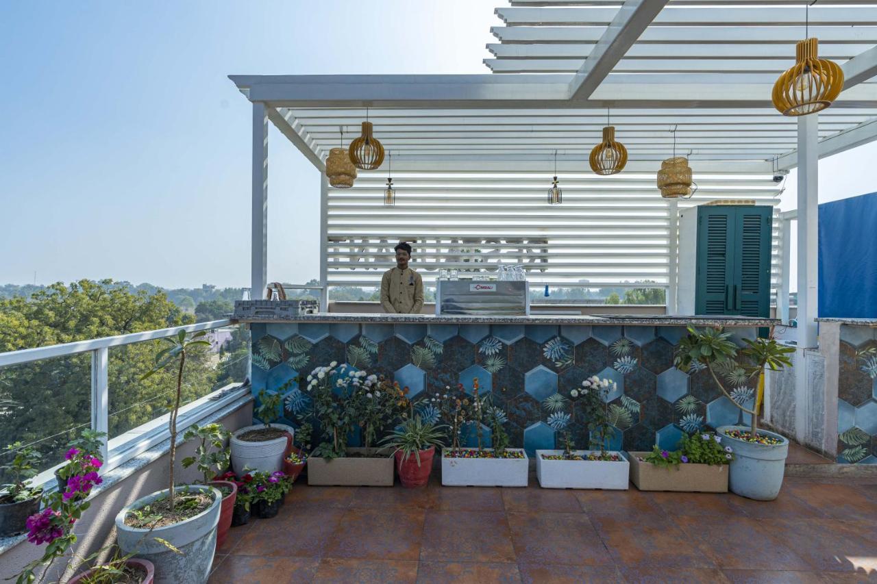 Zostel Bundi Hostel Bagian luar foto
